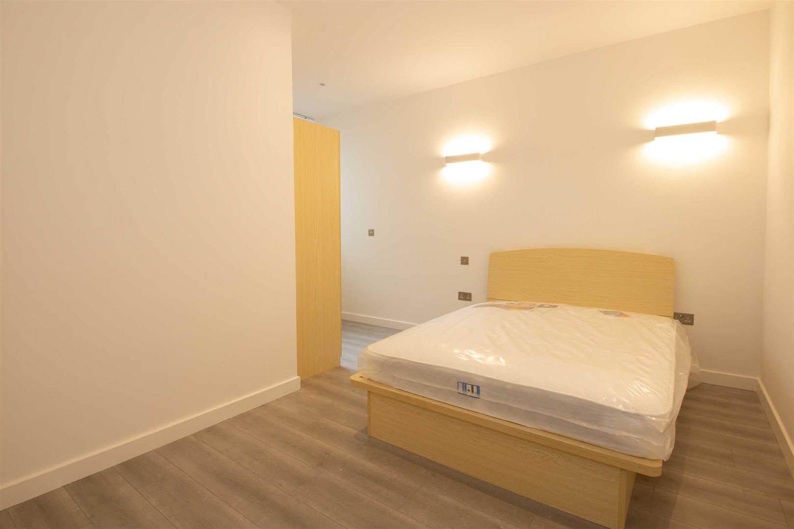 Capital Drive, Linford Wood, Milton Keynes